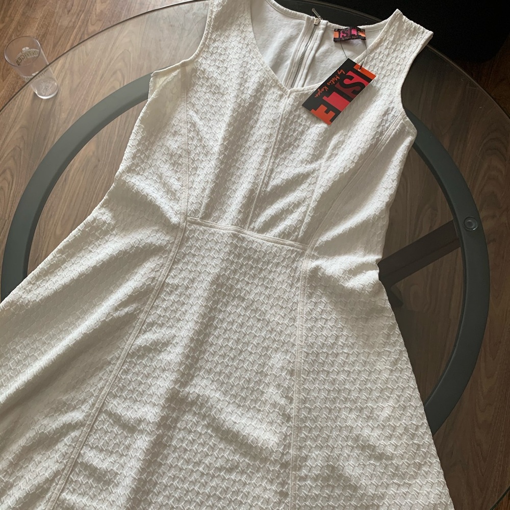 White sand dress from the ISLE Aruba Collection